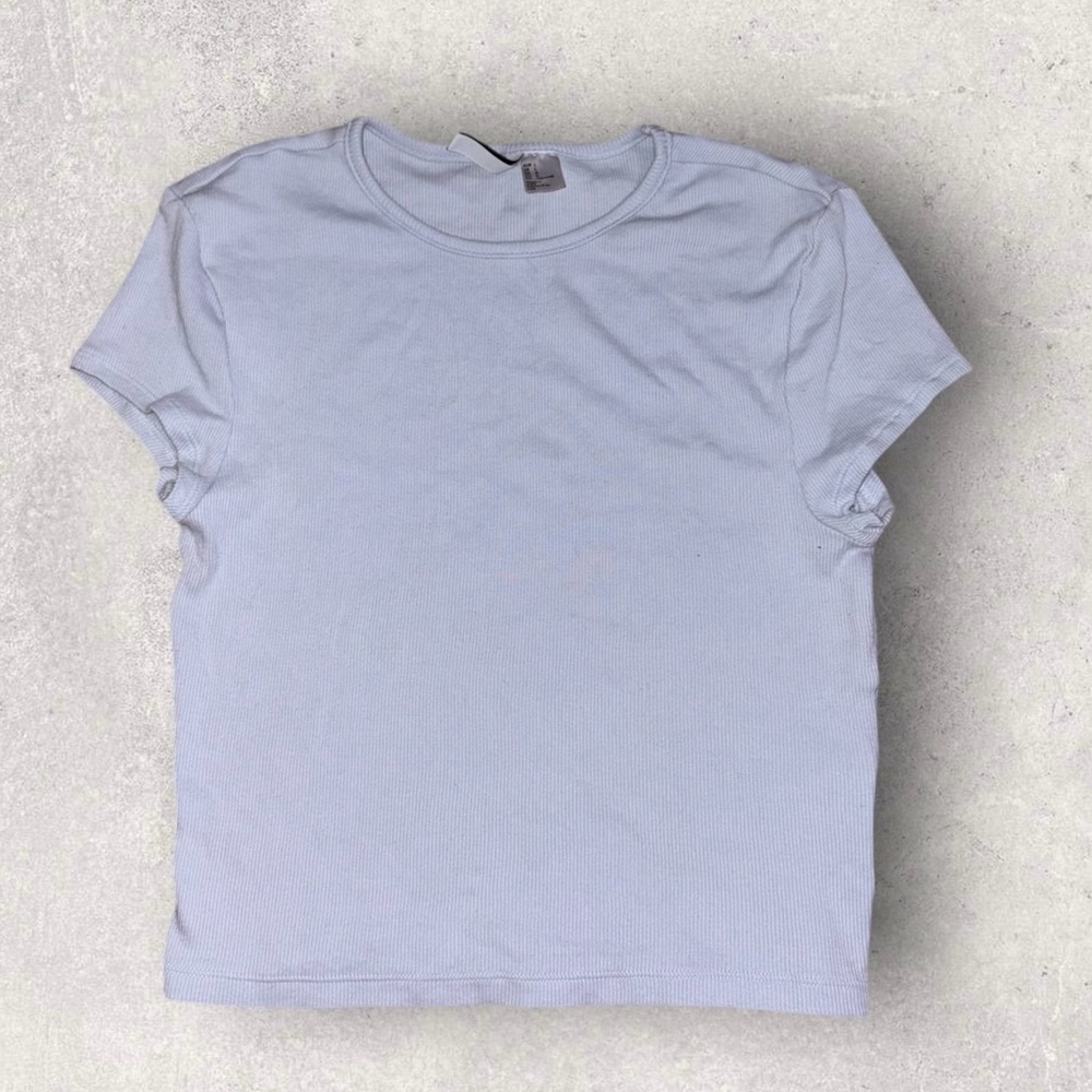 Women’s Light Blue Short Sleeve Crop Top Size L